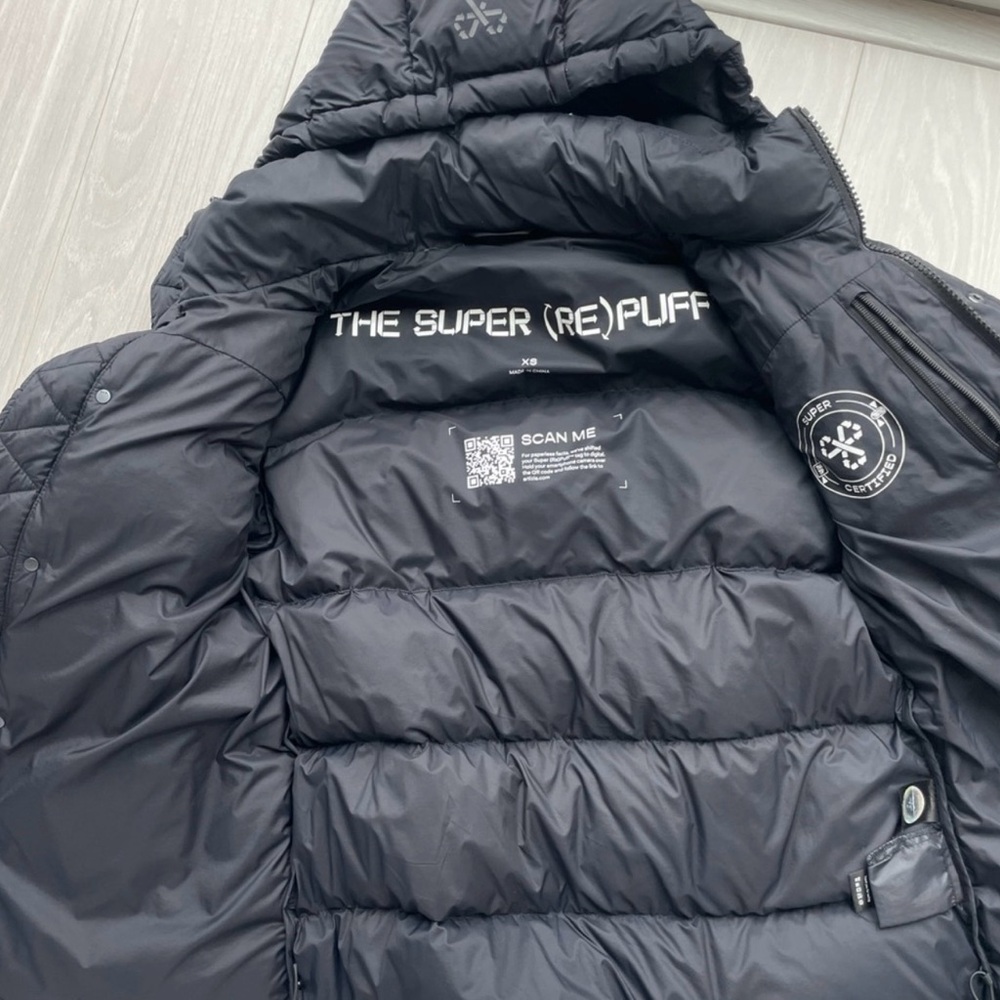 Aritzia Super (Re)Puff Black Jacket - Picture 5 of 8